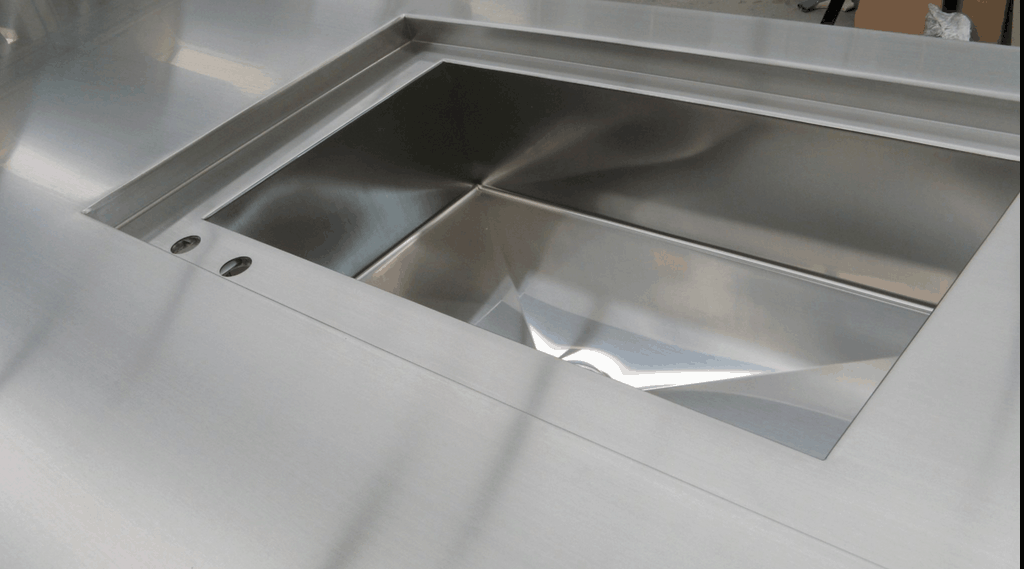 Cuve inox bord surbaissé